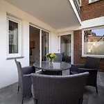 Tom's Hus Hotel Heiligenhafen