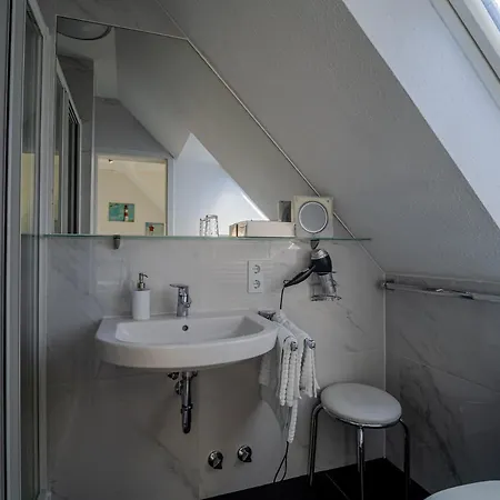 Hotell Tom's Hus