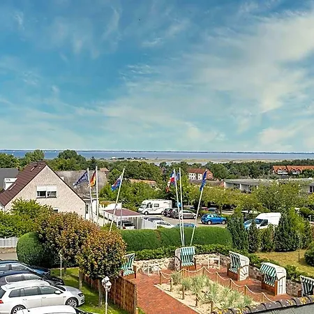 Tom's Hus Hotell Heiligenhafen