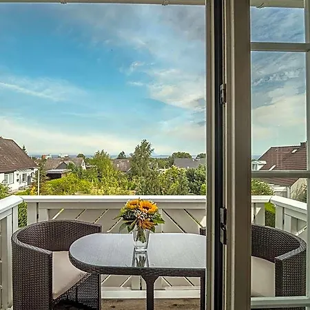 Hotell Tom's Hus 3*