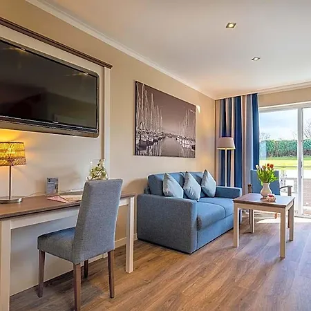 Tom's Hus Hotell
