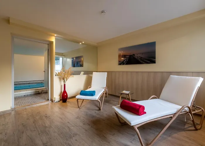 Hotel Tom's Hus Heiligenhafen